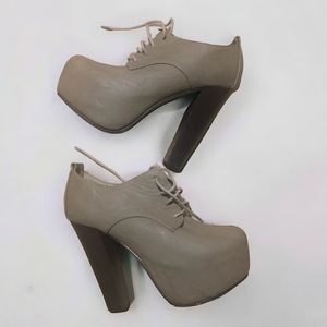 Glaze Khaki Nude Tan Lace-up Platform Booties Heels Size 8.5